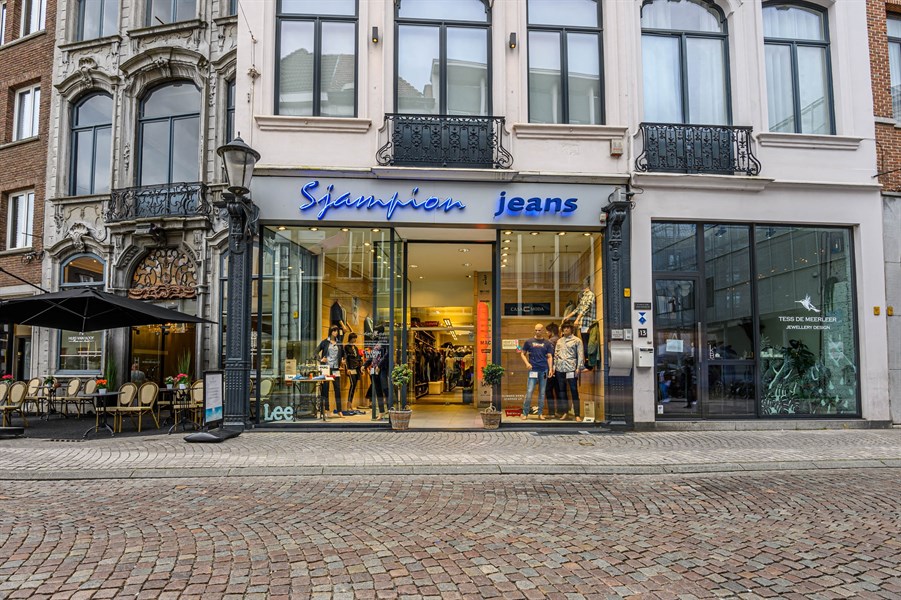 Sjampion jeans
